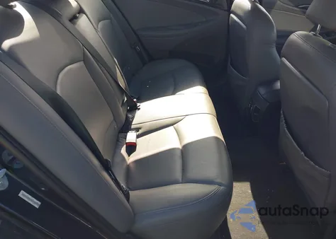 2011 Hyundai Sonata Limited z USA, uszkodzony, nr VIN 5NPEC4AC7BH018000